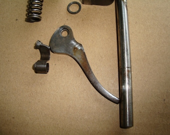 Singer 28K presser bar assembly with spring, clamp and presser screw, Simanco 8366 etc, vintage sewing machine parts