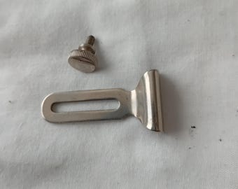 Vintage Singer Simanco Seam Guide No 25527 with Screw – Sewing Machine Part