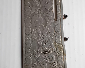 Vintage Singer 127 Sewing machine faceplate Ornate Simanco part 8210 1920 127K end plate replacement parts