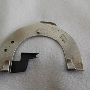 SINGER Simanco part No 35963 Underbraider for use with Sewing Machine 66 99 models