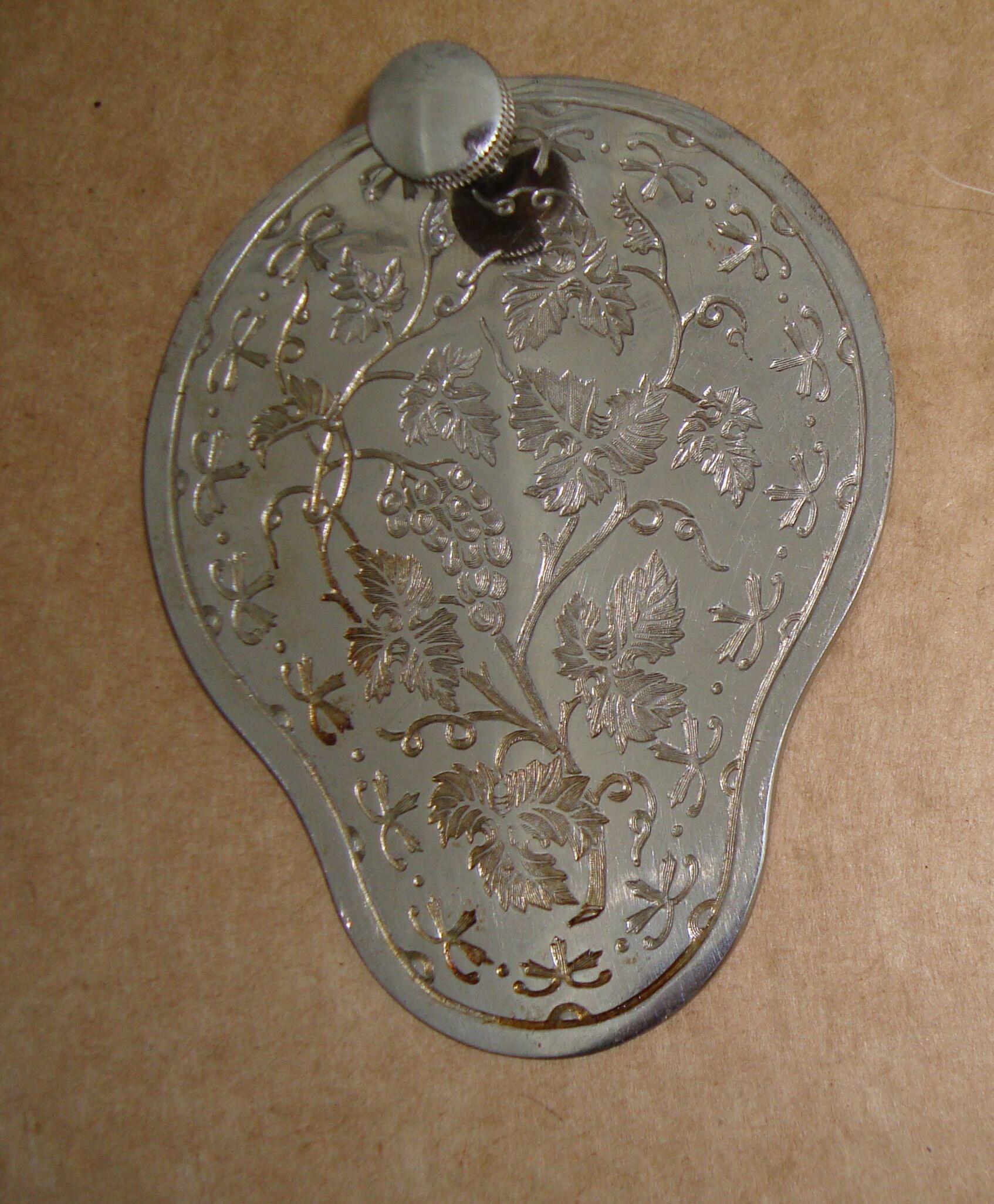 Singer 28K Flat Type Access Panel Plate Vine Leaf Pattern - Etsy