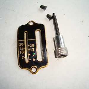 Vintage Stitch Length Indicator cover plate & lever with screws from 1960 Singer 99K Sewing machine genuine original Simanco part 99K