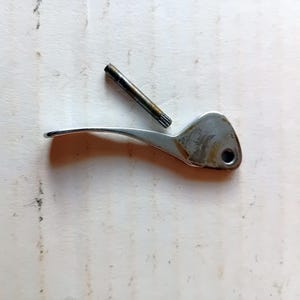Vintage 185K Maschinenheber Hebel mit Stange passend für 99 & 66 #33620 Nähmaschine Simanco Teil wie abgenommen und abgebildet vintage Originalteil