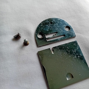 Vintage Slide plate bobbin cover and throat needle plate with screws for Singer 66K 99k 185K Sewing machine