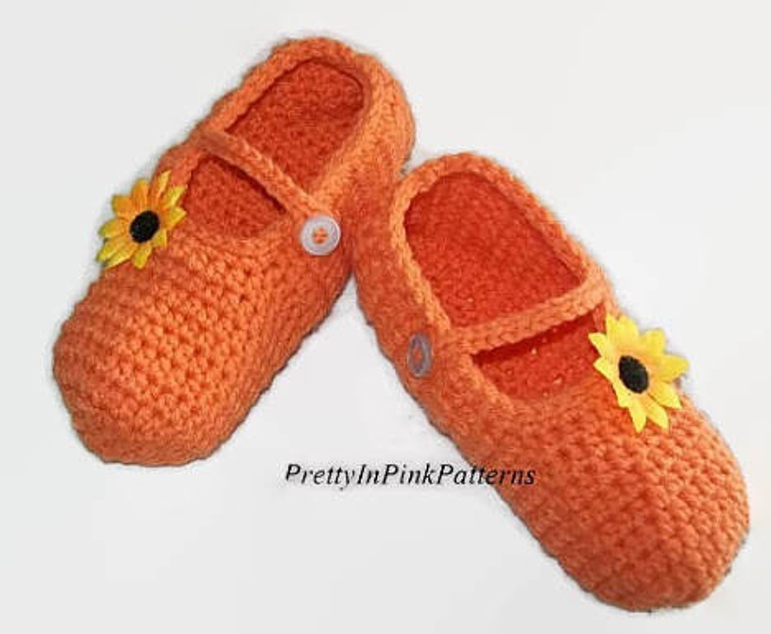 ballet slippers pdf pattern - easy slipper pattern - family ballet shoes - girls open shoes - ballet pattern - slipper download
