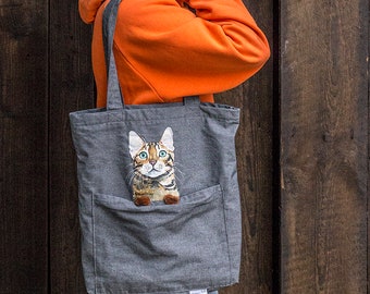 Bag with Bengal Cat