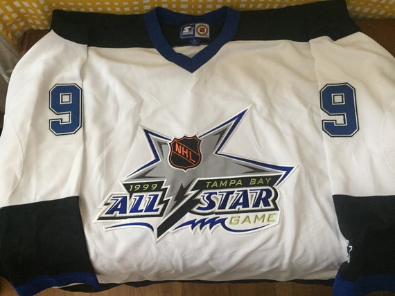 retro tampa bay lightning jersey