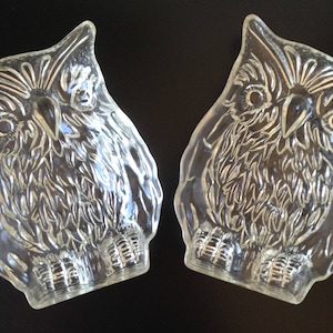 Owl Trays Made Of Vintage Plastic, 1970&#39;s, Made in Hong Kong, Set Of Two, Owl Candy Dish, Owl Jewelry Dish