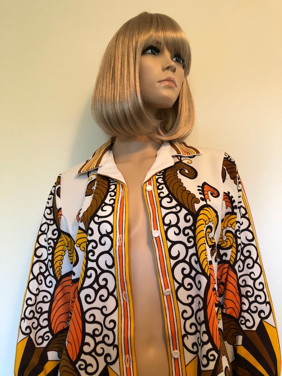 Vintage 60’s Mod Long Sleeved Shirt, Size Small /