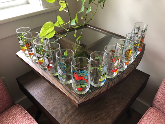 Vintage 12 Days Of Christmas Glasses, 1970’s Anchor Hocking Christmas Glasses, 70’s Holiday Drinkware, Complete Set Of 12 In Original Box