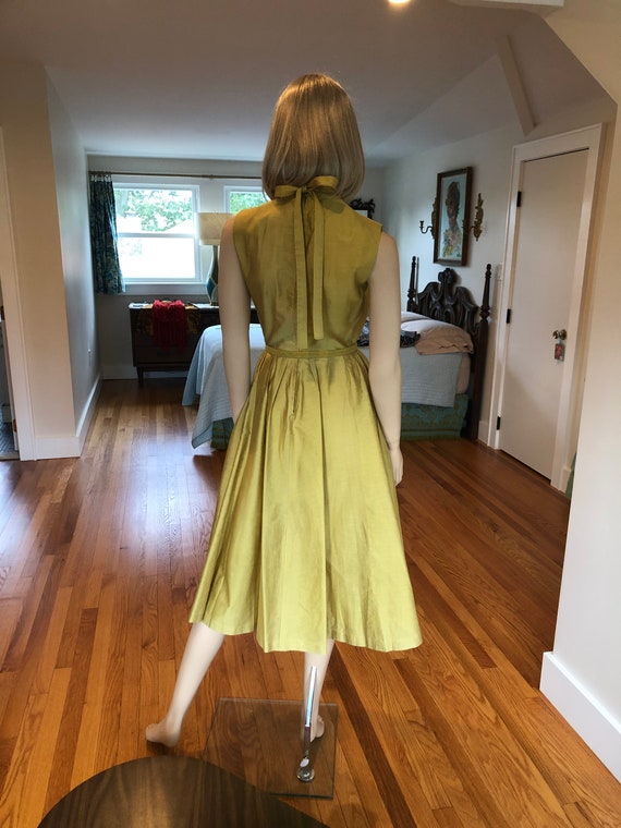 1950’s Chartreuse Green Swing Dress With Original… - image 7