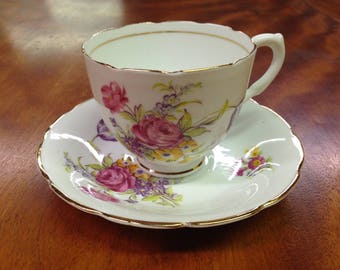 Vintage Vanderwood Bone China Tea Cup And Saucer, Made In England, Pink & Purple Flowers