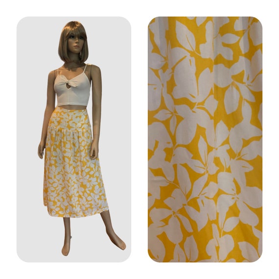 1980’s Yellow & White Floral Skirt By E.D. Michae… - image 1