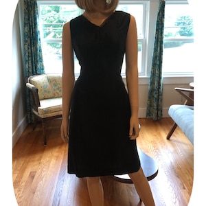 1960’s Little Black Dress, Vintage 60’s Sleeveless LBD, Size Medium / Large