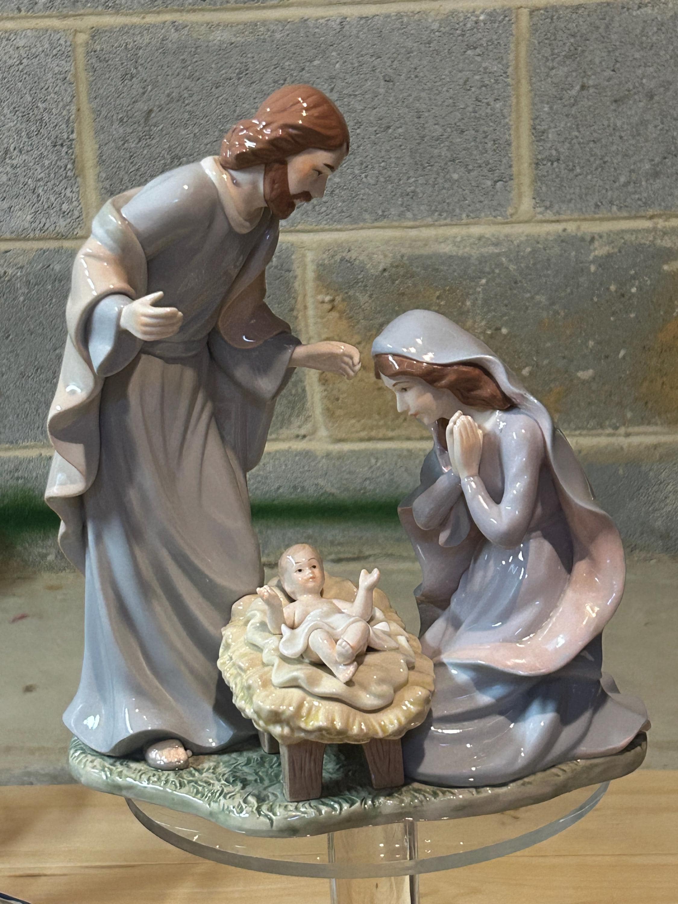 Porcelain Nativity Figurine 12" Tall Heavy Vintage Mary Joseph Baby Jesus