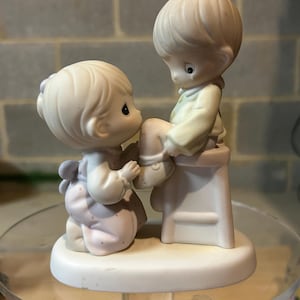 Precious Moments You are Always there for Me 163619 Figurine Mother Child 1996