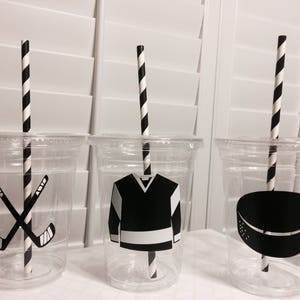 Hockey Party Cups, White & Black,Disposable Plastic Cups w/Lids and Straws, Hockey Birthday, Kings Party, Hockey Team Party