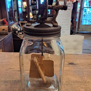 Antique Dazey No 40 Working Butter Churn