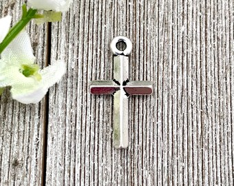 Encanto cruzado, plateado, peltre sin plomo, TierraCast, abalorios, artesanía, pulsera, collar, religioso, para la fabricación de joyas, hecho en ee.UU.