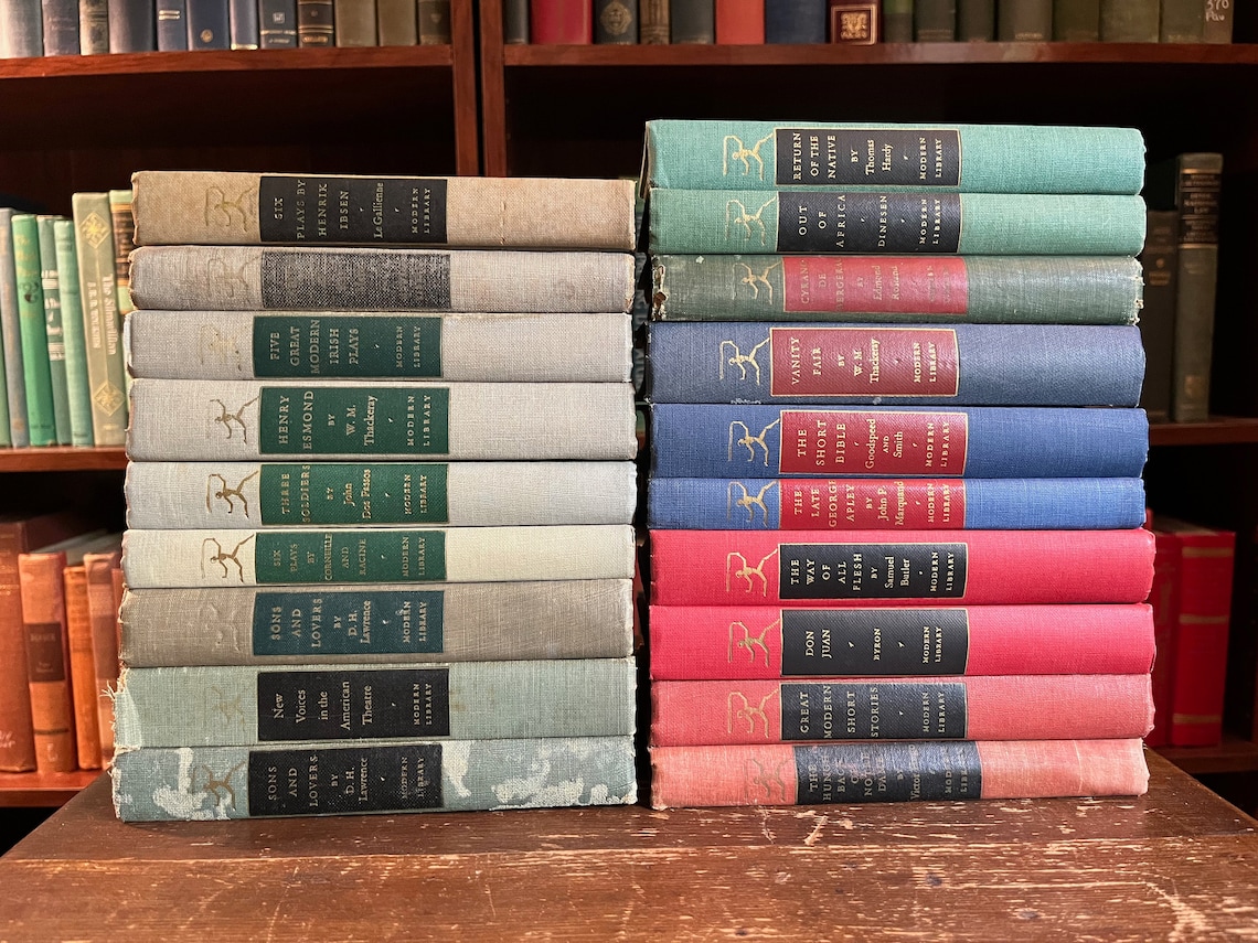Set of 19 Vintage Modern Library Books. Small Hardcover Etsy(04)