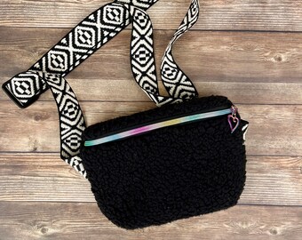 Black Sherpa Belt Bag with Rainbow Zipper and Lining, Trendy Crossbody, Hip Bag, Bum Bag