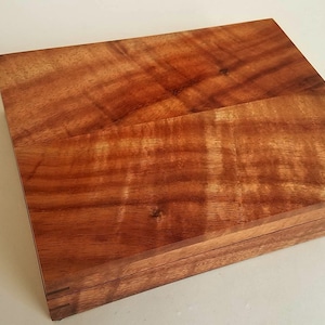 Hawaiian Koa Wood Valet - Jewelry Box