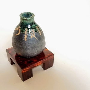 Rosewood Vase Stand (vase not included) Burgundy colored (some varigated)