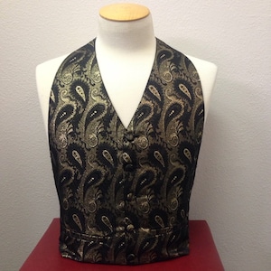 Men's tuxedo vest, metalic gold paisley