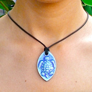 FREE SHIPPING, Blue Hawaiian Sea Turtle Necklace, handmade ceramic jewelry, Honu pendant, Japanese pottery, Summer Beach ware, 16inch cord