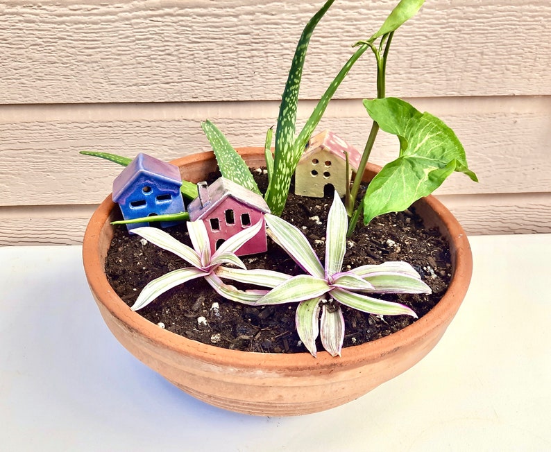 Small house handmade ceramic in Hawaii for house warming gift, Cute Tiny house in nostalgia, Garden Aquarium Decor, Miniature Fairy house image 1