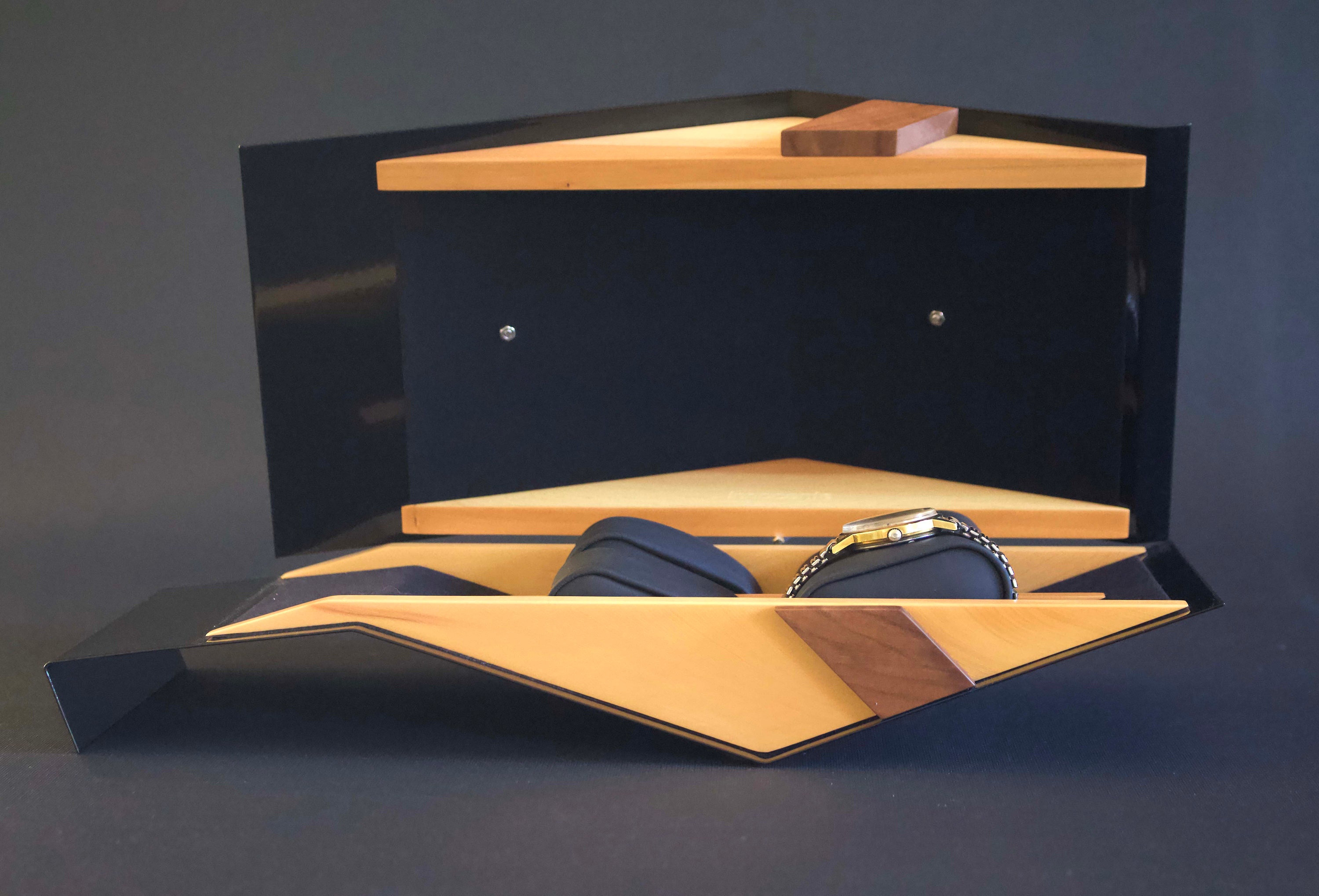 Einzigartige Uhrenbox HolzUhreneteller HerrenUhrenkästchen | Etsy