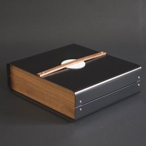 Scatola per orologi da uomo, espositore per orologi, scatola per orologi personalizzata, scatola per orologi fatta a mano in Australia, regalo di compleanno per fidanzato, scatola per orologi in legno moderna 6
