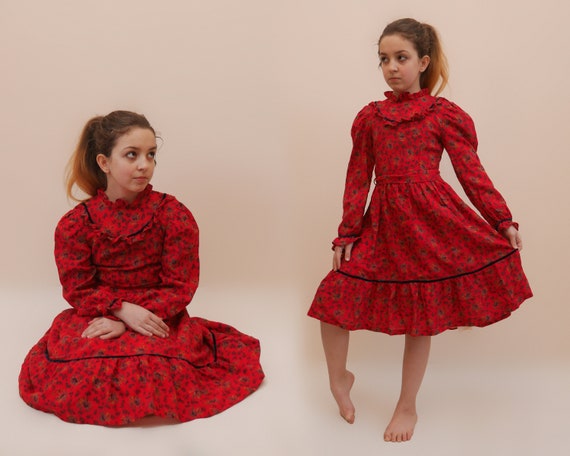 Girls Calico Folk dress Red drindl dress Ditsy pri