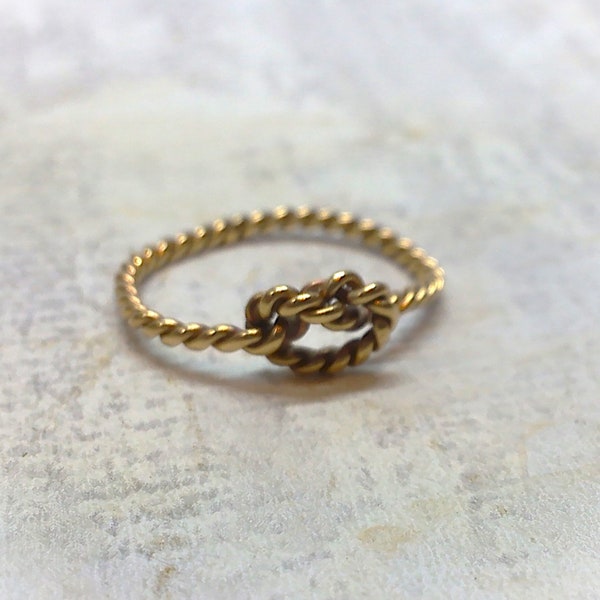 Vintage Solid Gold Lover's Knot Sweetheart Ring
