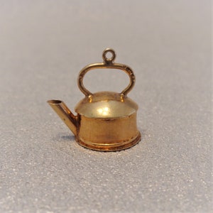 Vintage Gold Kettle Charm - Hallmarked 1970