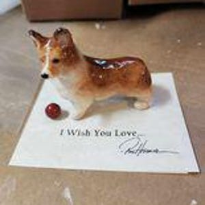 Ron Hevener Corgi miniature sur carte de collection de 5 x 5 cm (5 po. x 5 po.)