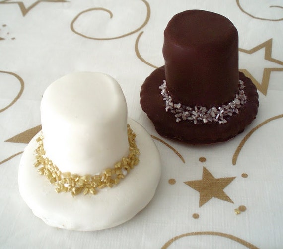 Items similar to New Year Marshmallow Top Hat 1 Dozen Chocolate