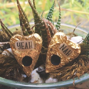 Yeah Nah Mini Planchette Pin Set, Stern Face