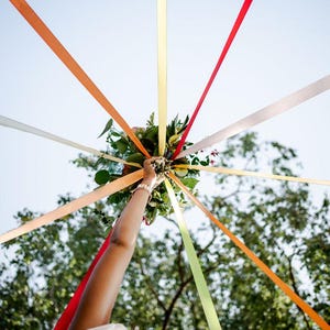 Customizable ribbon round - More than 80 colors - Ribbon round ritual - Ribbon bracelet - Bridal bouquet game