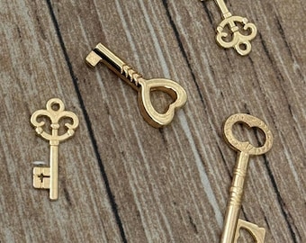 Additional keys in choice of colors and quantities for padlock games, wedding raffle games - New for 2025