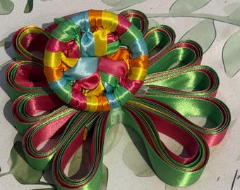 Linten armband voor de boeketring, bruidsboeketspel - creatie van Debbie Deana Couture - Haribo-model