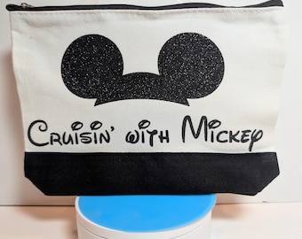 Cruisin' with Mickey Essentials Cosmetic Bag / Fish Extender / Travel Bag