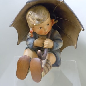 Hummel Large 8 inch Umbrella Girl 152B Tmk3 1950&#39;s W Goebel Western Germany Stylized Bee Figurine Porcelain Sculpture