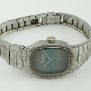 1970&#39;s Ladies Tissot Dress Watch Satin Finish Bracelet Band