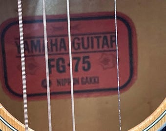 YAMAHA FG-75 Flattop GUITAR With Rare Nippon Gakki Japanese Red