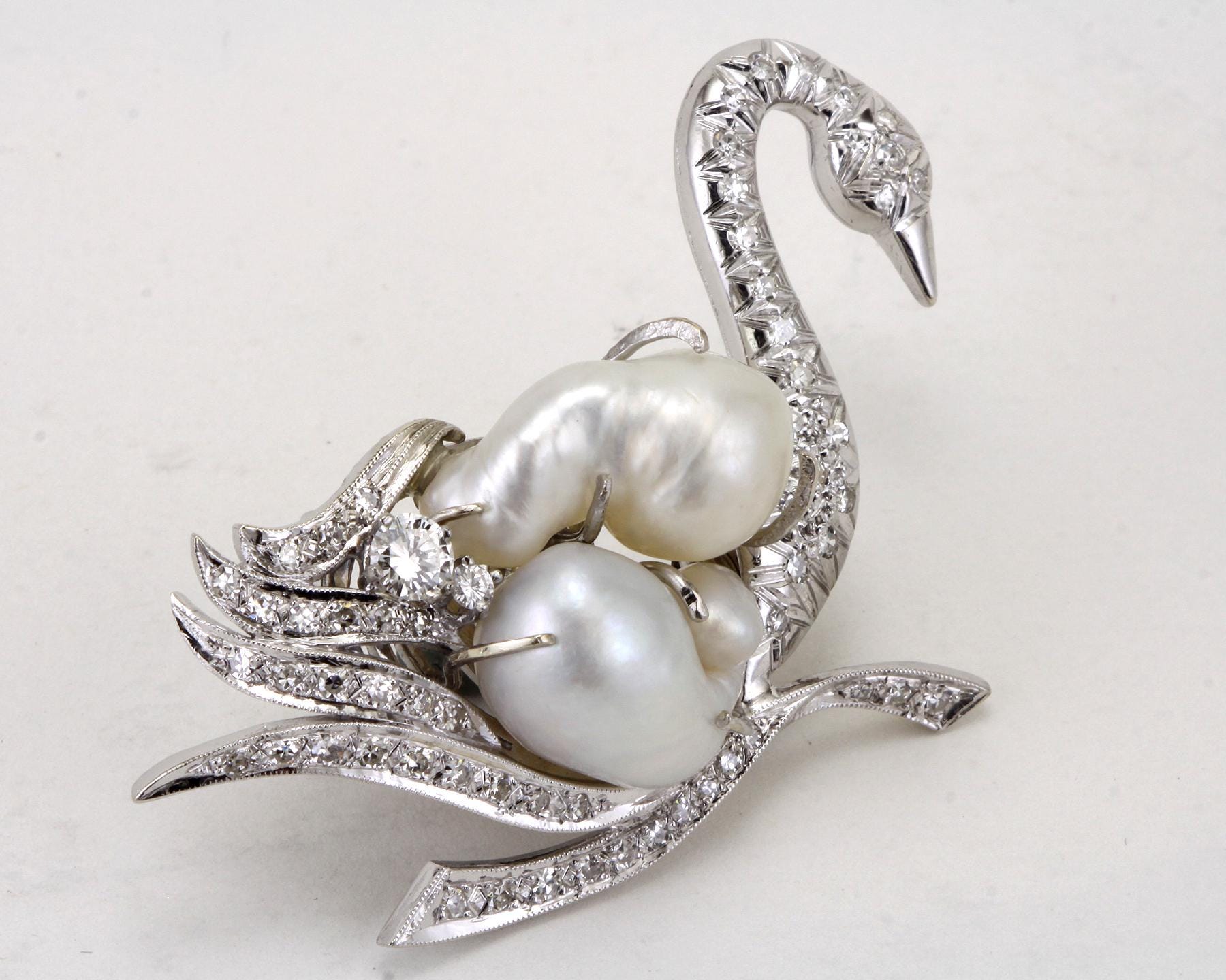Swan Baroque Pearl Brooch Hot Selling Swan Brooch With Natural