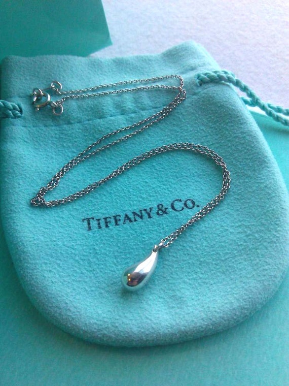 Tiffany \u0026 Co. Elsa Peretti Raindrop 