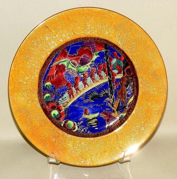 ウェッジウッド プレステージコレクション　トキ　フィギュリン　　陶板　プラーク Wedgwood Fairyland Lustre Plate Imps on A Bridge Disney Fantasia