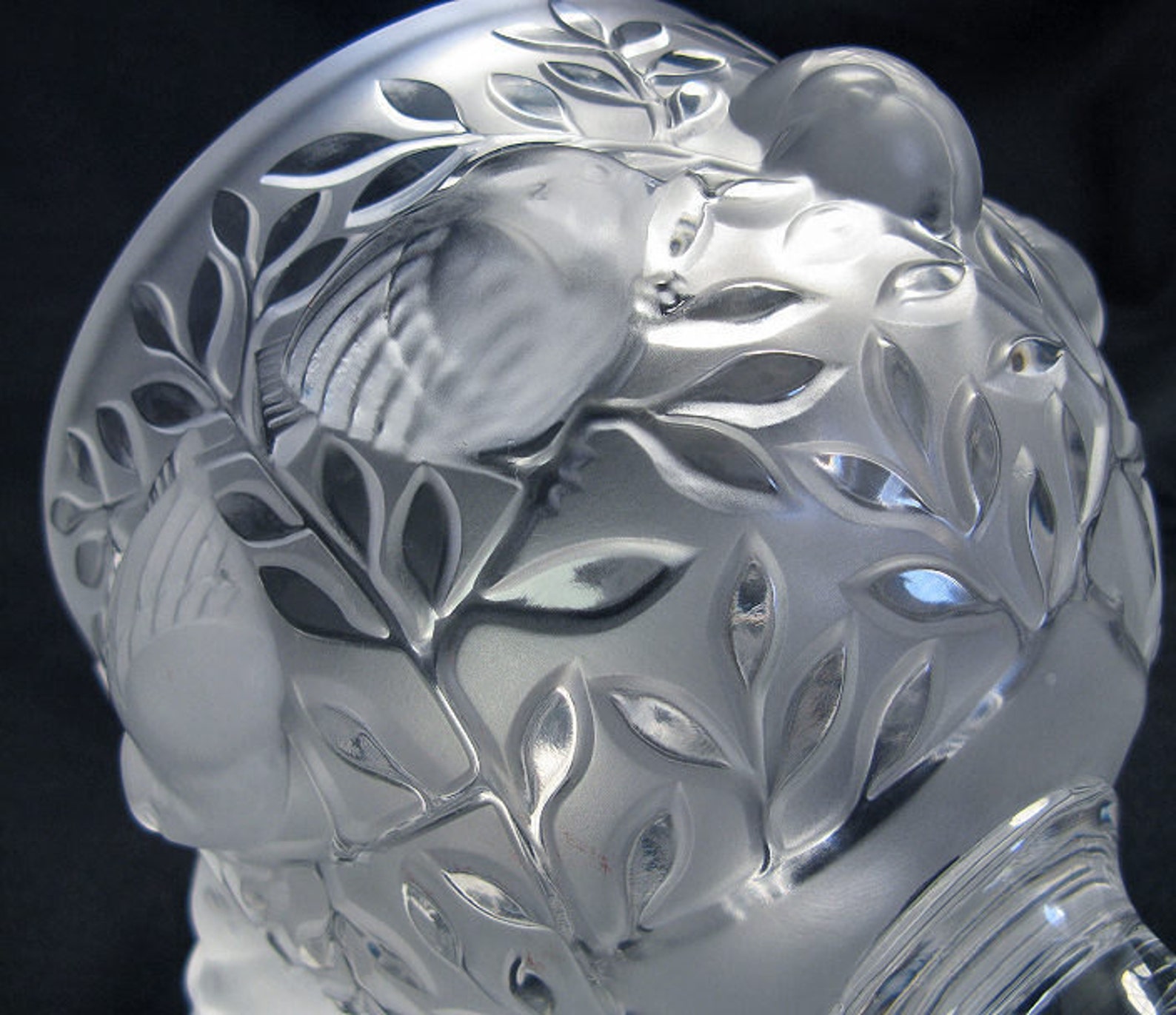 Lalique Elizabeth Vase Birds in Flight Frosted Crystal Bowl Etsy
