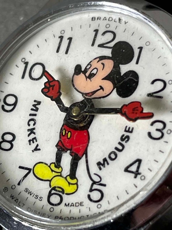 Vintage Bradley Mickey Mouse Watch with Moving Hands Vintage Bradley Time Mickey Mouse Analog Wind up Watch in  main image 4